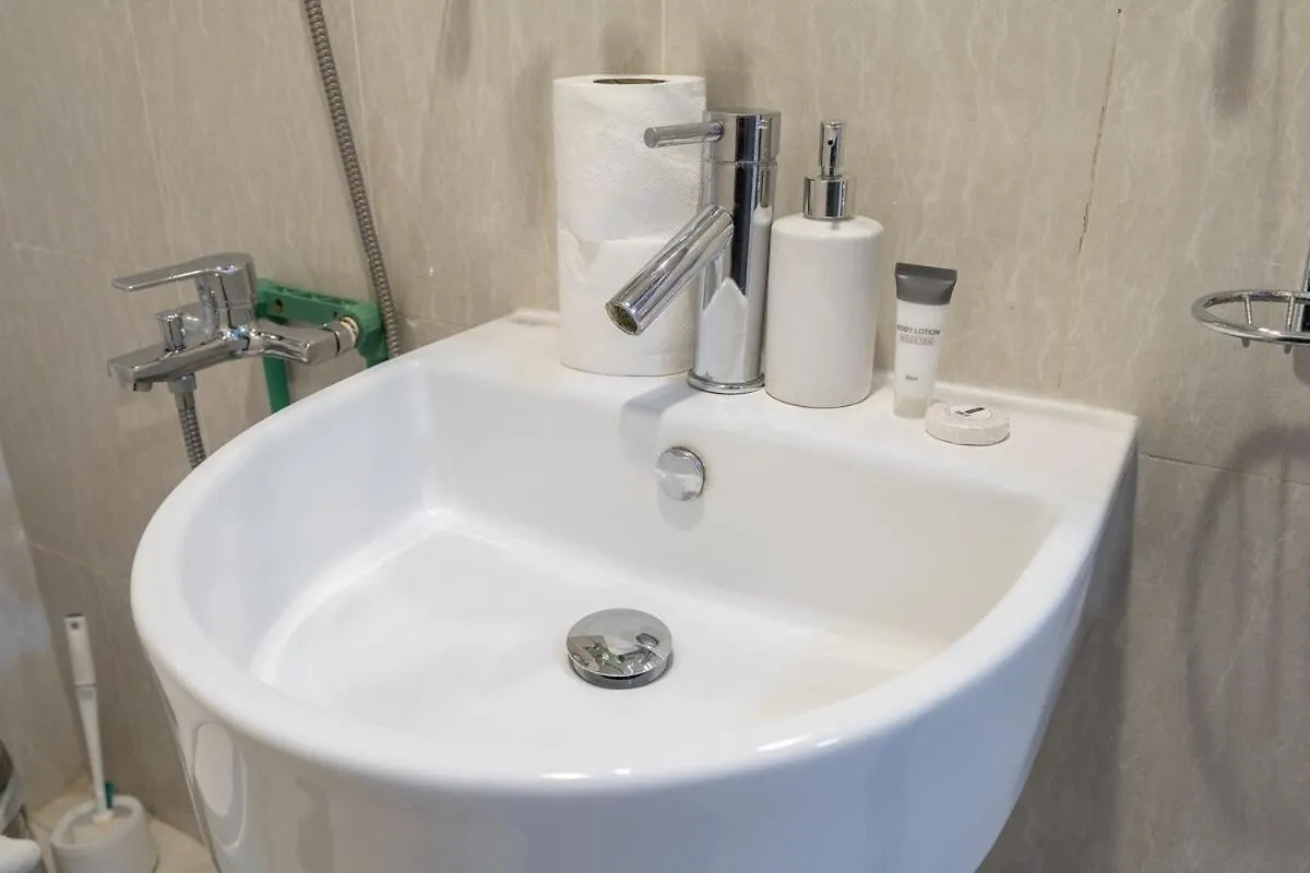 Cozy And Bright 2-Bedroom Apartment In Business Bay Dubai