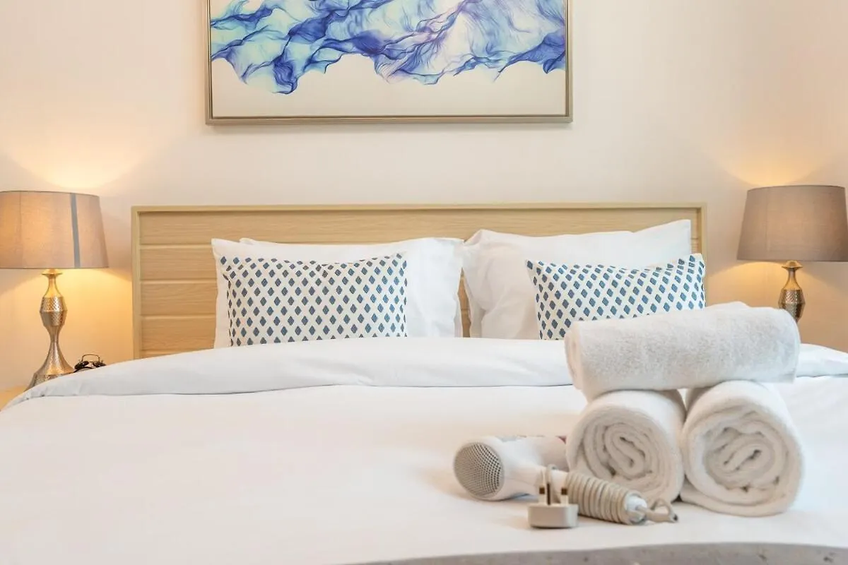 Cozy And Bright 2-Bedroom Apartment In Business Bay Dubai Emirati Arabi Uniti