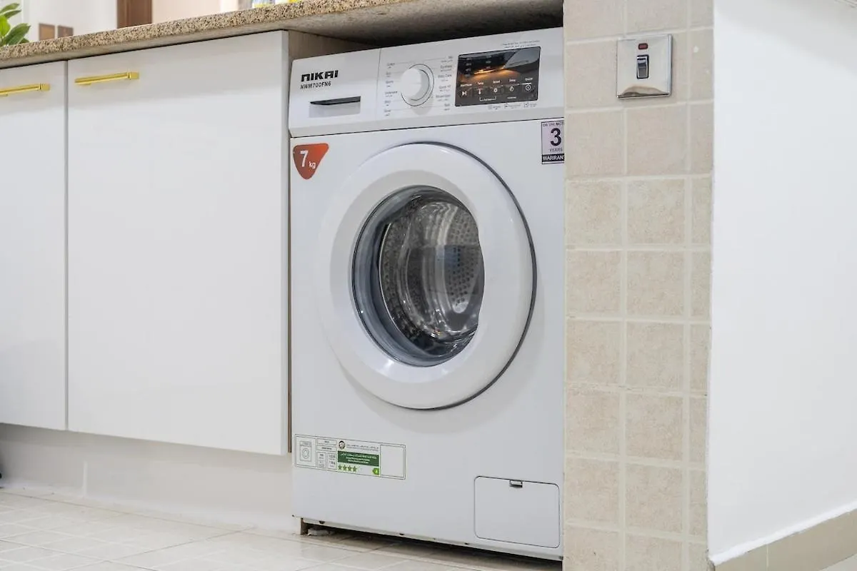 Cozy And Bright 2-Bedroom Apartment In Business Bay Dubai